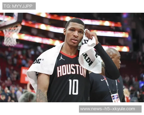 小贾巴里谈双内线战术成功之道强调抢占进攻篮板的重要性